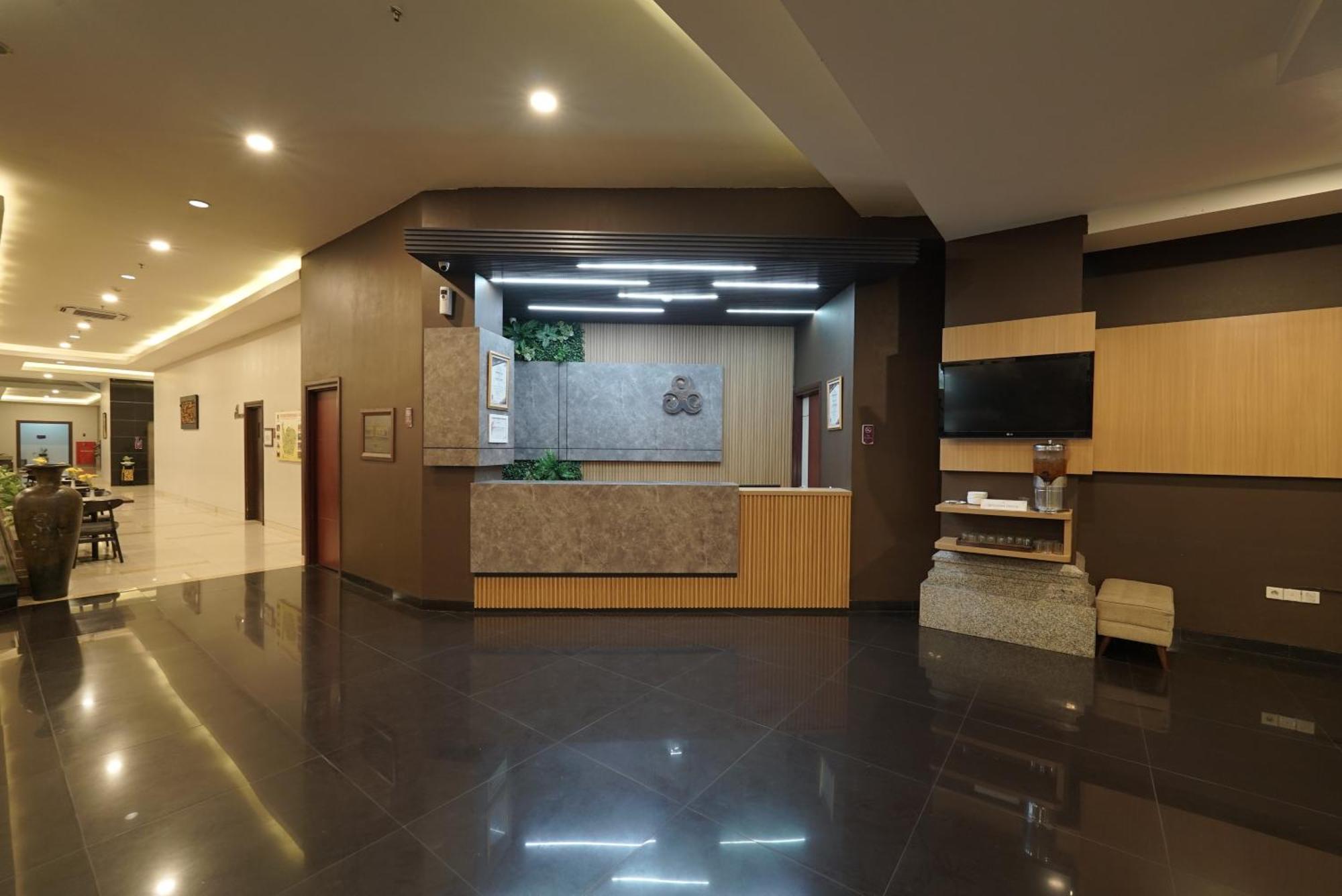 克拉登乔克洛酒店 Klaten 外观 照片