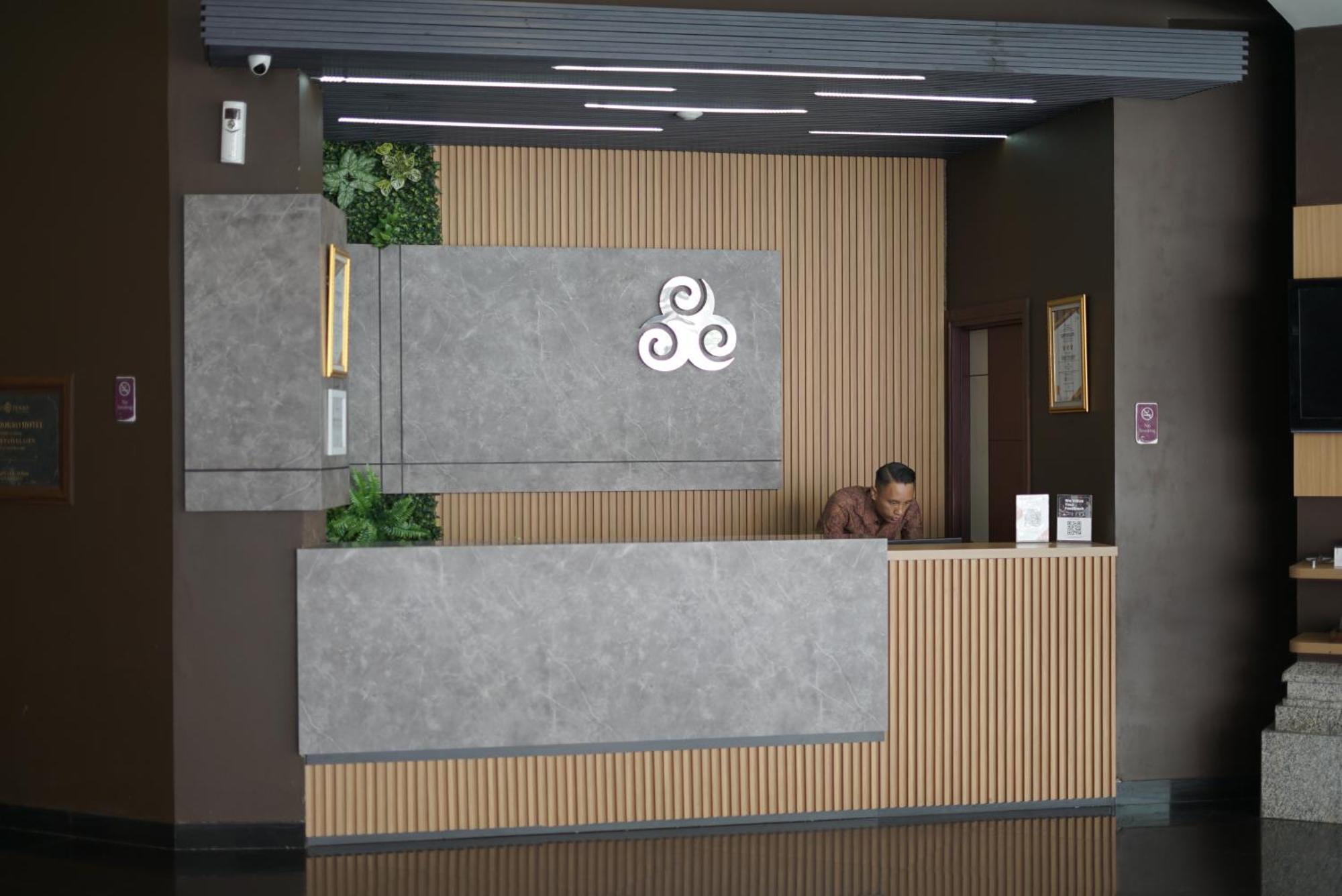克拉登乔克洛酒店 Klaten 外观 照片