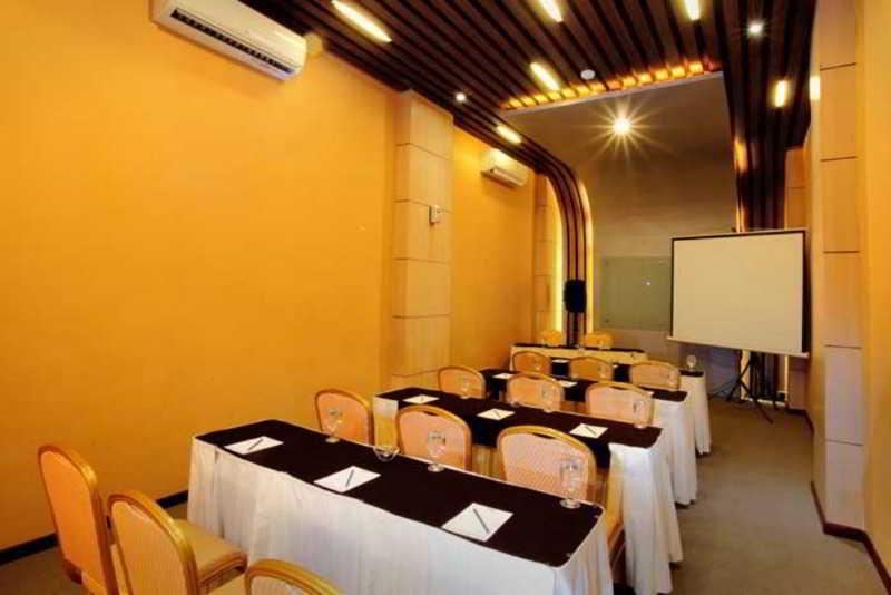 克拉登乔克洛酒店 Klaten 外观 照片
